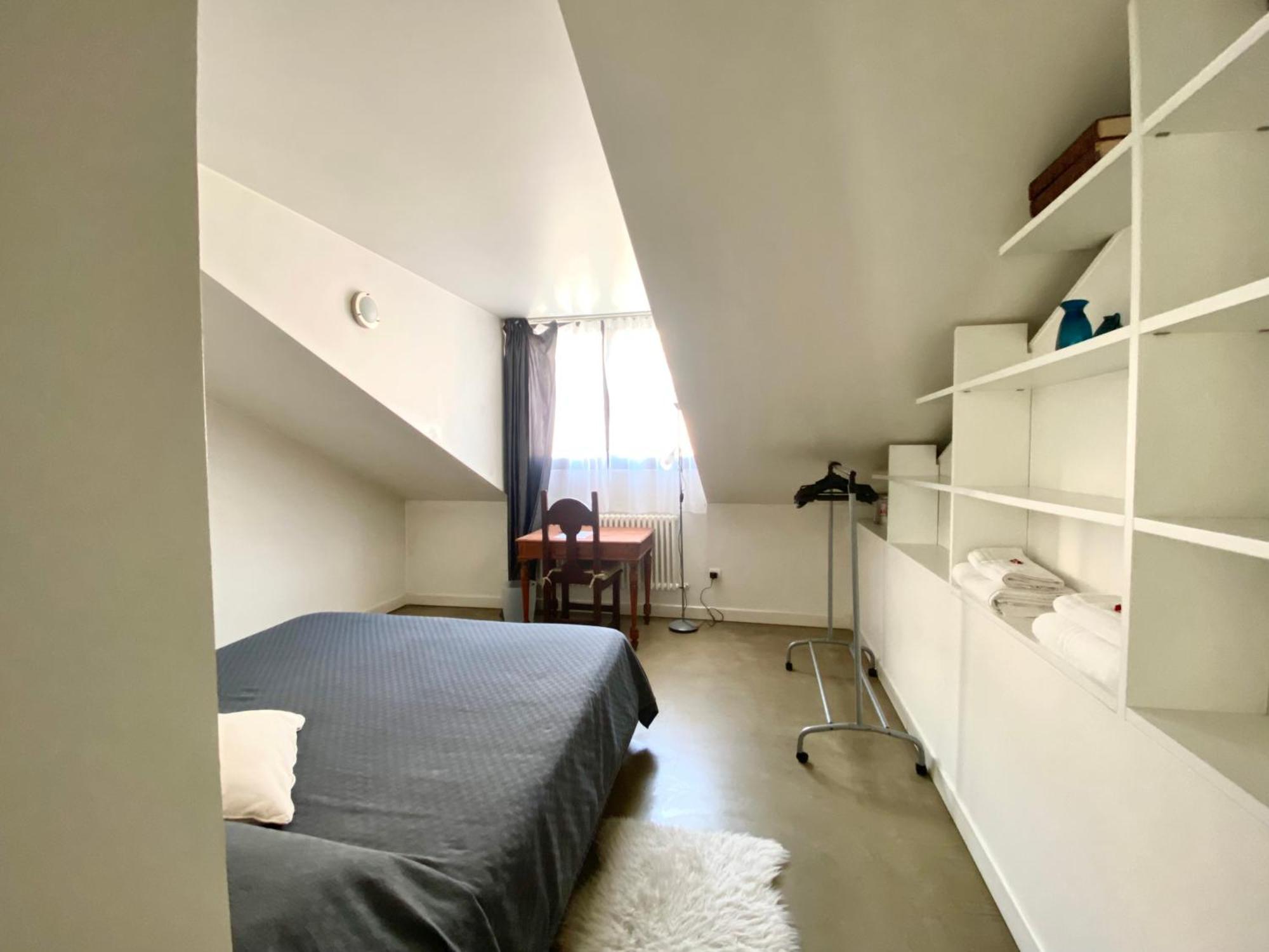 Sant Ambrogio Courtyard Room In Shared Flat Milano Esterno foto